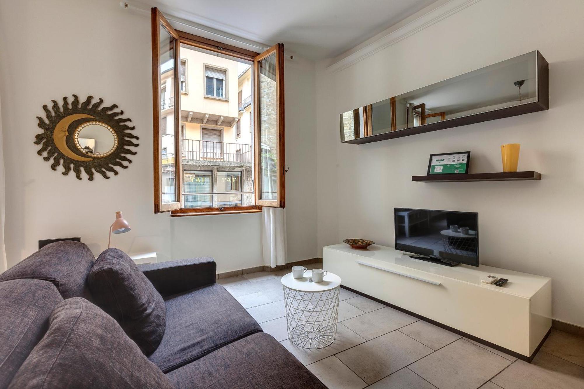 Mamo Florence - Santo Stefano Apartment Екстер'єр фото