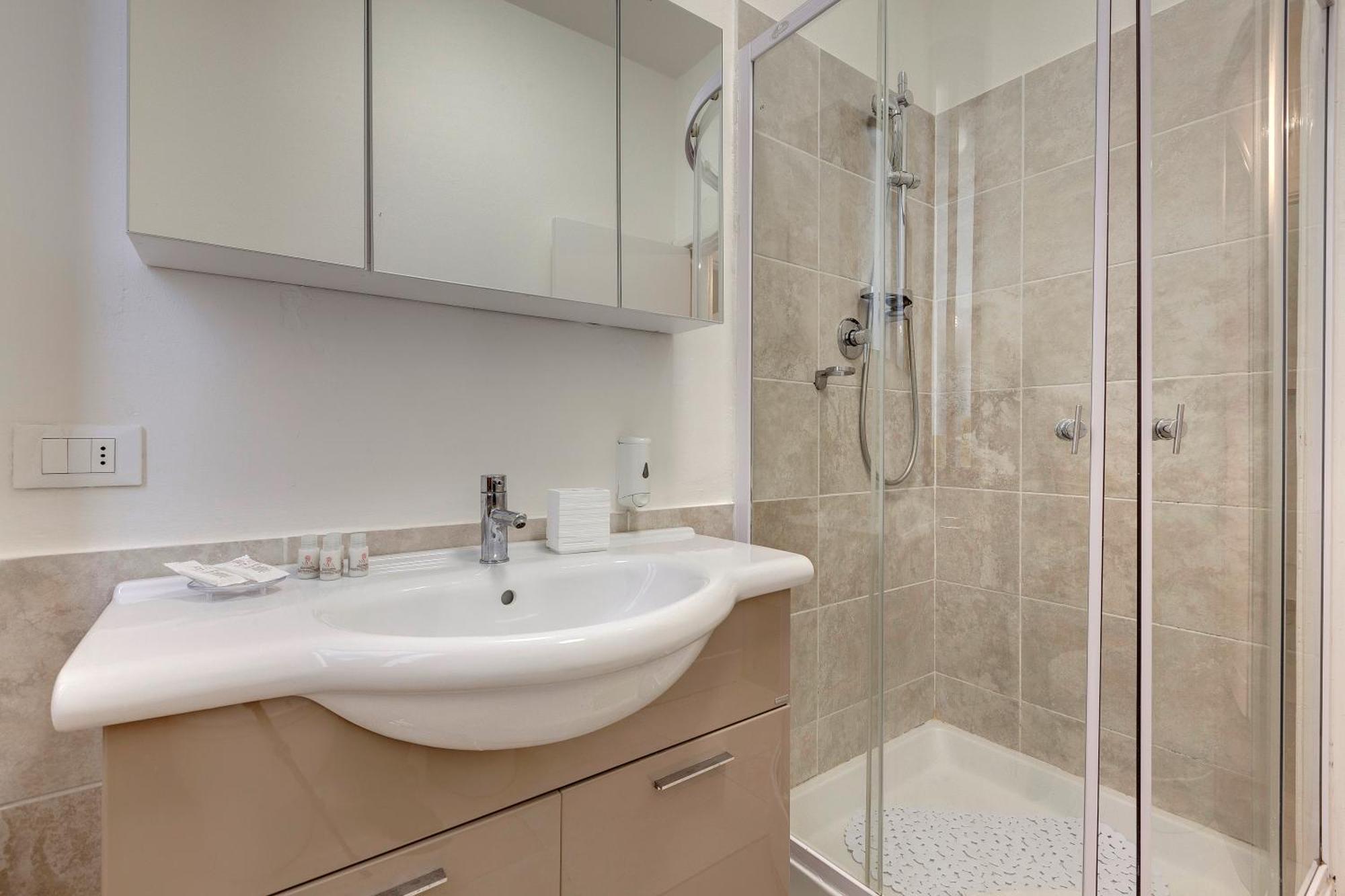 Mamo Florence - Santo Stefano Apartment Екстер'єр фото